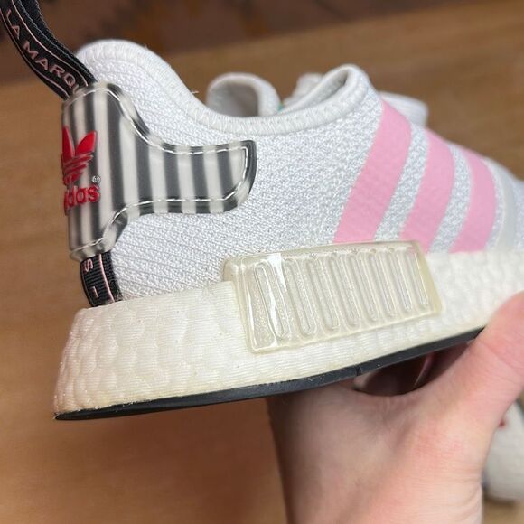 Adidas NMD R1 - Picture 8 of 11